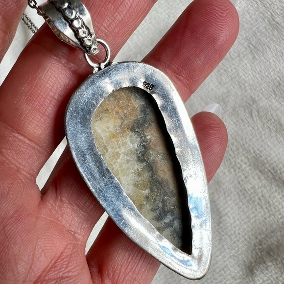 925 Bumble Bee Jasper Teardop Pendant Necklace - Picture 6 of 8